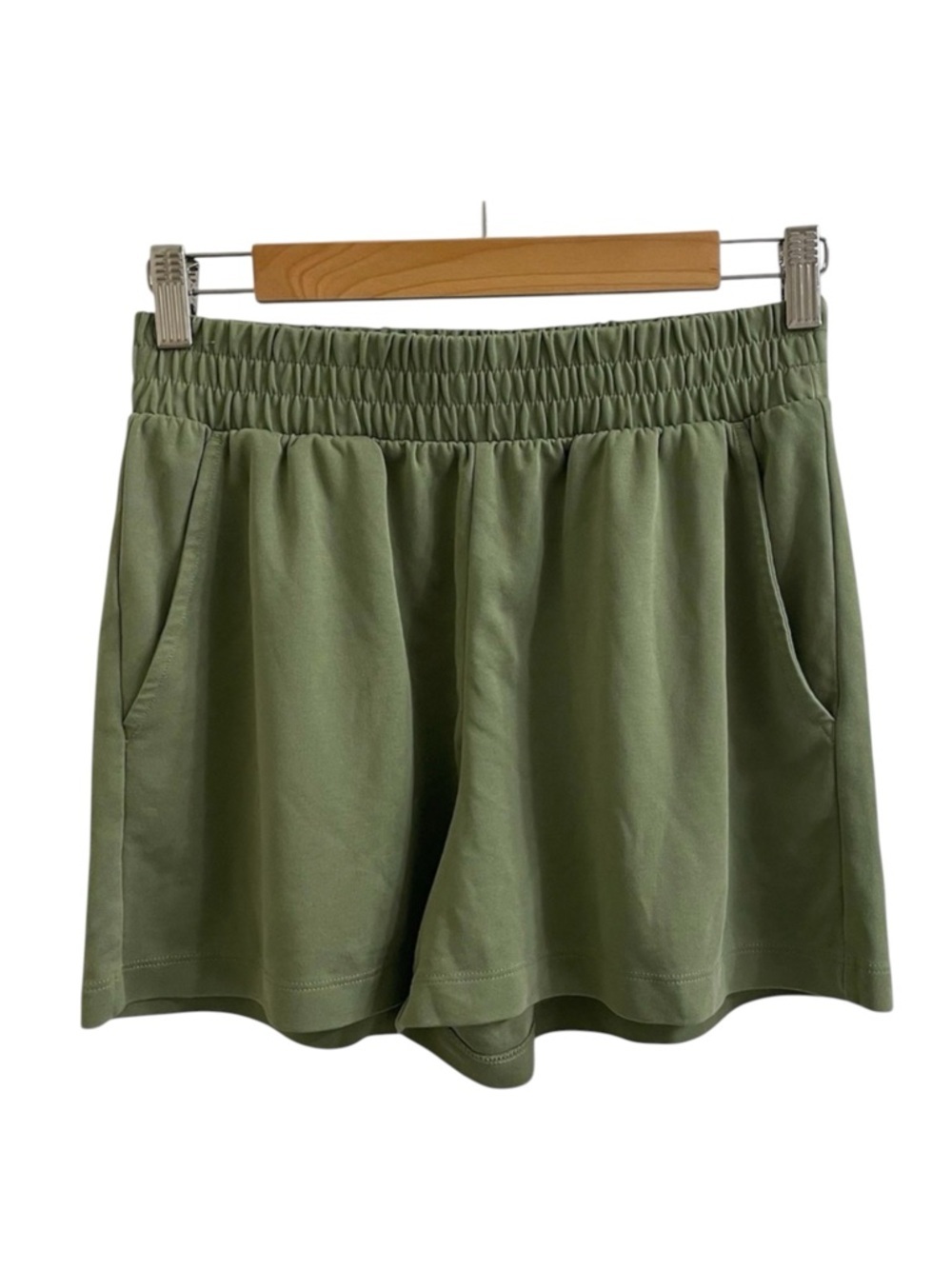 Lou & Grey Sage Green High Waist Shorts w/ Pockets, XS